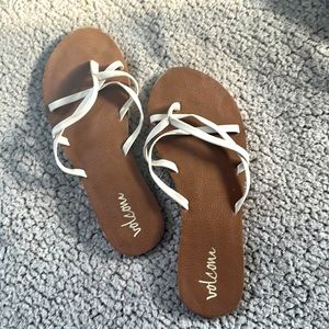 Cute women’s flats for summer!